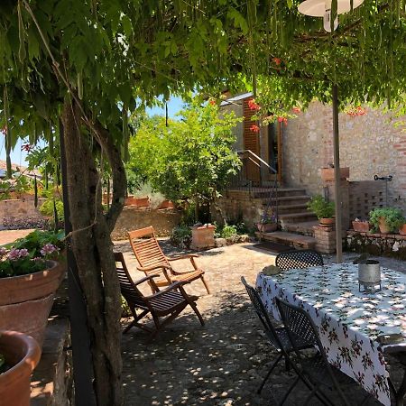 Agriturismo San Giusto Sovicille Exterior photo